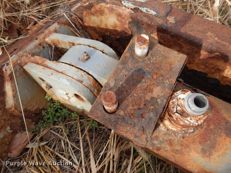 image for item MW9382 Hydraulic cylinder