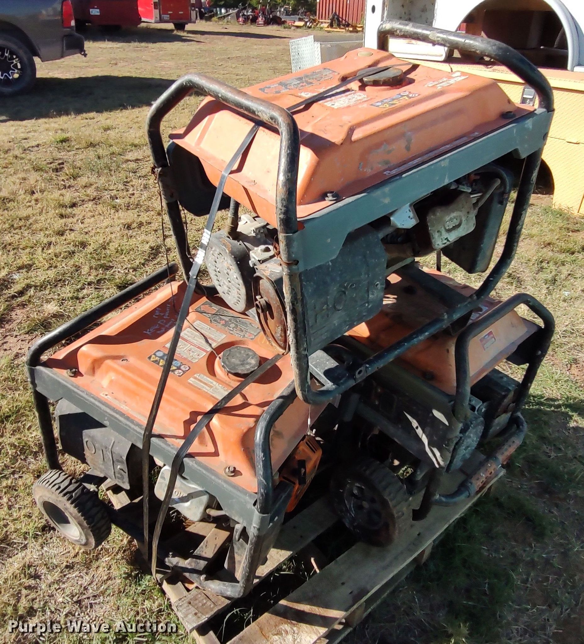 Generac generators in El Reno, OK Item LK9966 sold Purple Wave