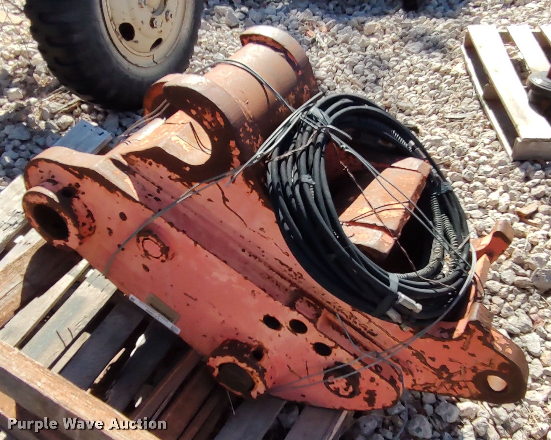 Esco 4147341 quick coupler in Oklahoma City, OK Item LK9990 sold