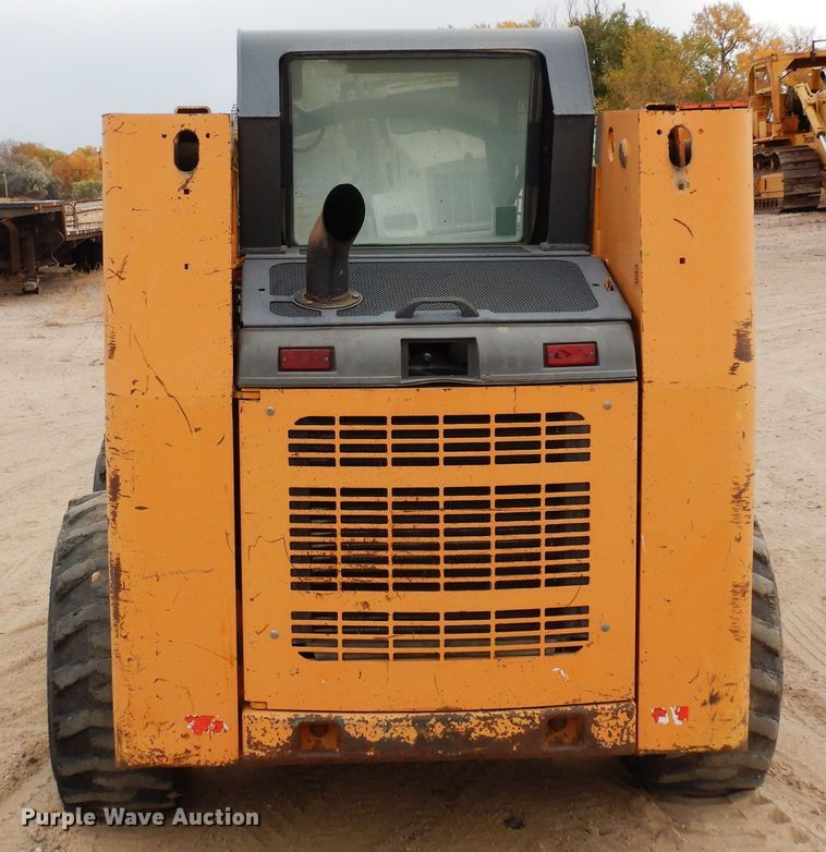 image for item DF8186 2003 Case 60XT  skid steer loader