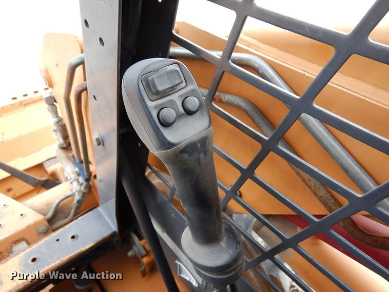 image for item DF8186 2003 Case 60XT  skid steer loader