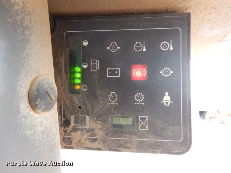 image for item DF8186 2003 Case 60XT  skid steer loader