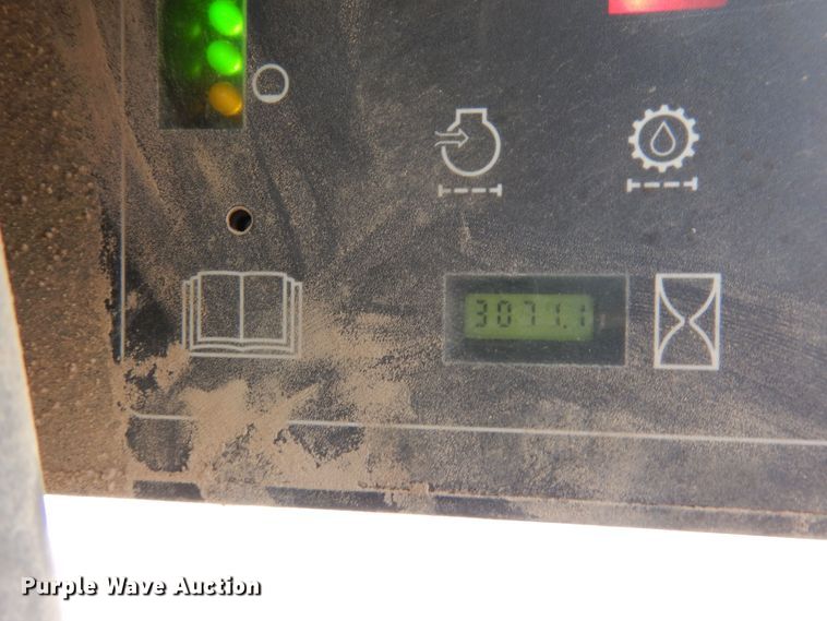 image for item DF8186 2003 Case 60XT  skid steer loader