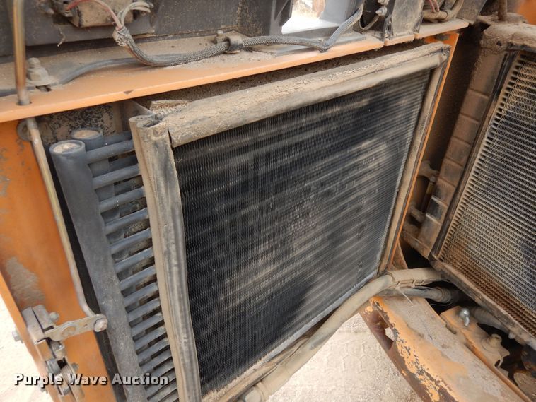 image for item DF8186 2003 Case 60XT  skid steer loader