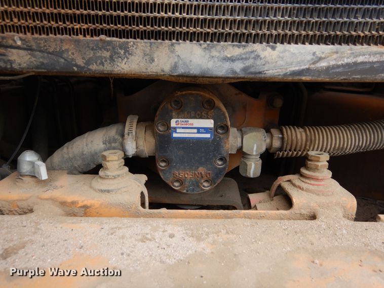 image for item DF8186 2003 Case 60XT  skid steer loader