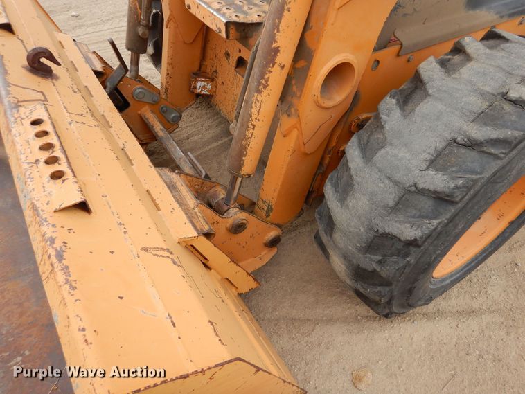 image for item DF8186 2003 Case 60XT  skid steer loader