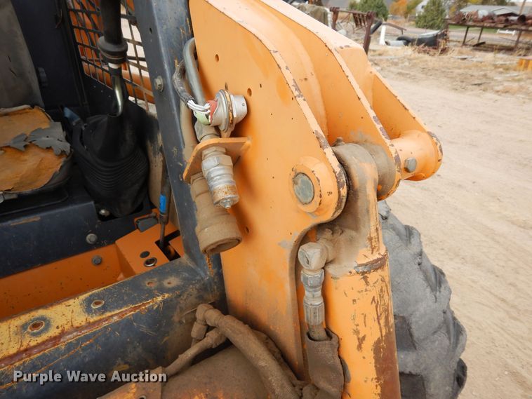 image for item DF8186 2003 Case 60XT  skid steer loader
