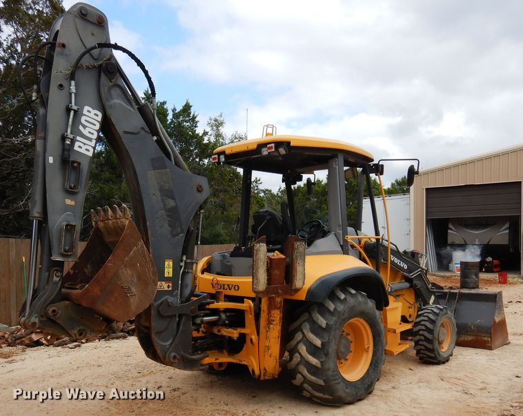 image for item DJ0825 2013 Volvo BL60B  backhoe