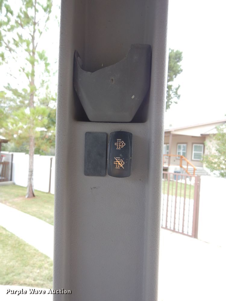 image for item DJ0825 2013 Volvo BL60B  backhoe