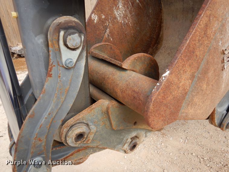 image for item DJ0825 2013 Volvo BL60B  backhoe