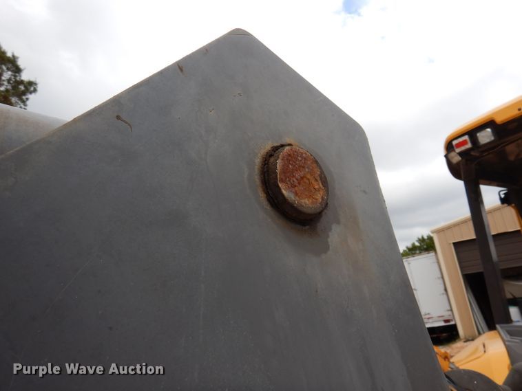 image for item DJ0825 2013 Volvo BL60B  backhoe