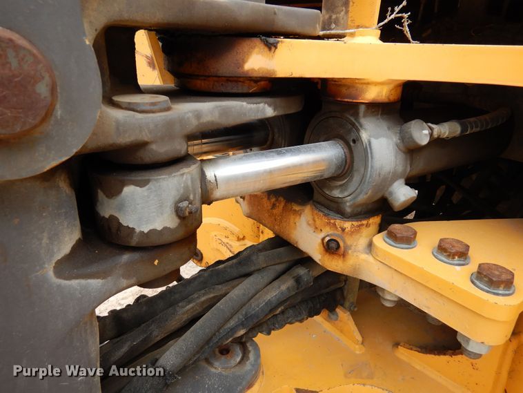 image for item DJ0825 2013 Volvo BL60B  backhoe