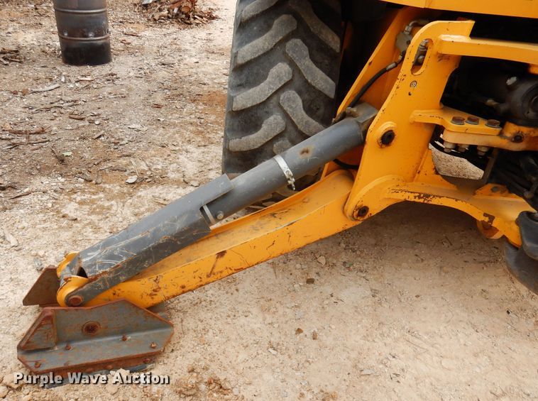 image for item DJ0825 2013 Volvo BL60B  backhoe