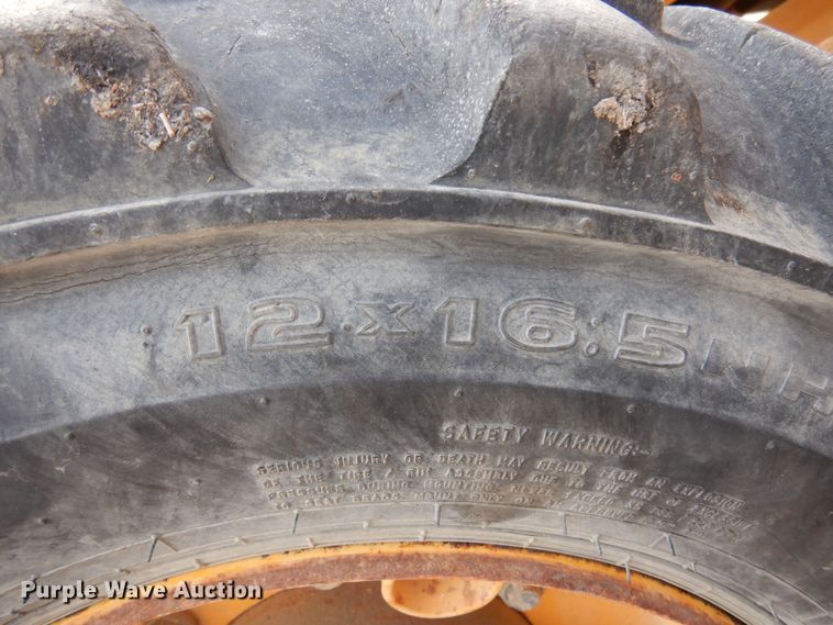 image for item DJ0825 2013 Volvo BL60B  backhoe