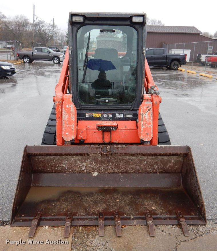image for item DK2048 2013 Kubota SVL75-2  tracked skid steer loader