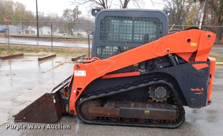 image for item DK2048 2013 Kubota SVL75-2  tracked skid steer loader