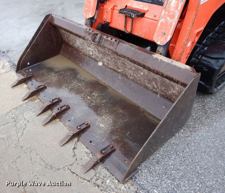 image for item DK2048 2013 Kubota SVL75-2  tracked skid steer loader