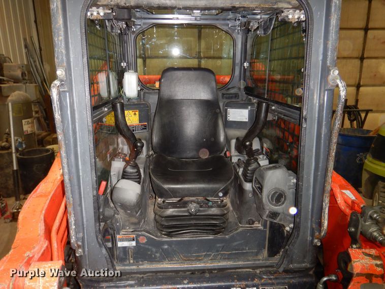 image for item DK2048 2013 Kubota SVL75-2  tracked skid steer loader
