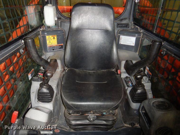 image for item DK2048 2013 Kubota SVL75-2  tracked skid steer loader