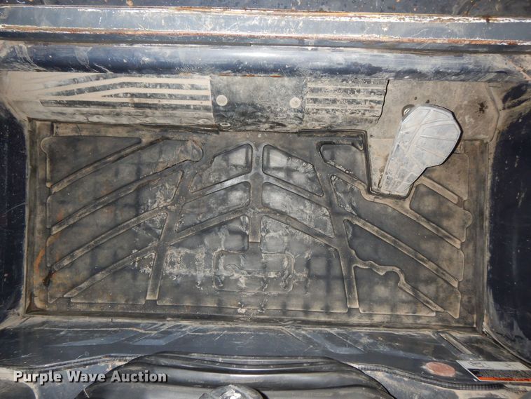 image for item DK2048 2013 Kubota SVL75-2  tracked skid steer loader