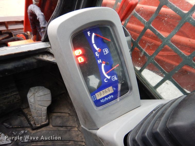 image for item DK2048 2013 Kubota SVL75-2  tracked skid steer loader