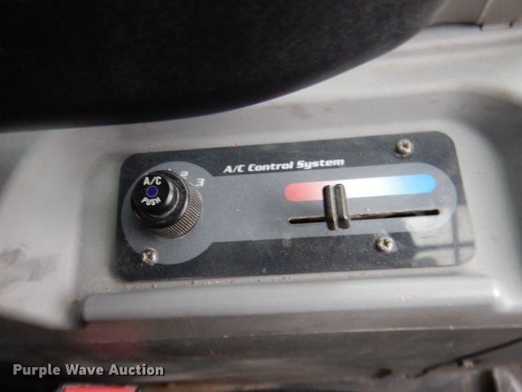 image for item DK2048 2013 Kubota SVL75-2  tracked skid steer loader