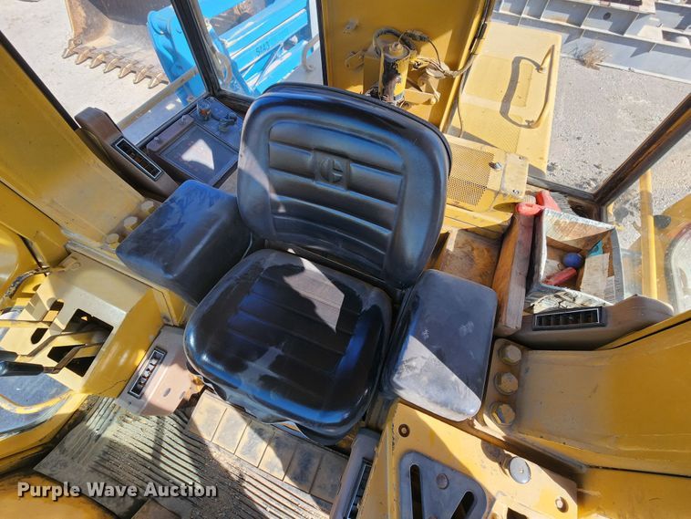 image for item DL6604 1993 Caterpillar 973  track loader