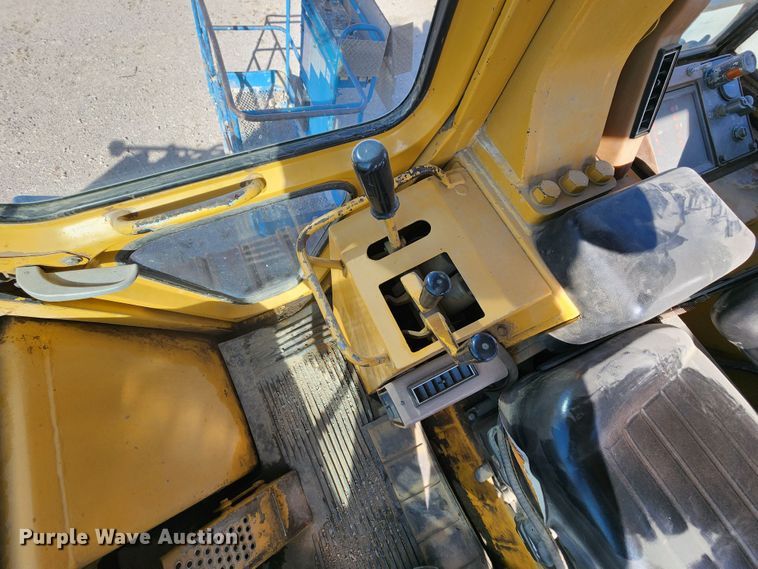 image for item DL6604 1993 Caterpillar 973  track loader
