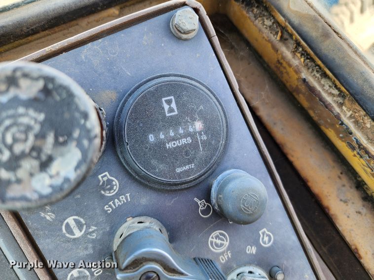 image for item DL6604 1993 Caterpillar 973  track loader