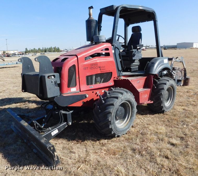 image for item DM2518 2014 Toro RT1200  trencher
