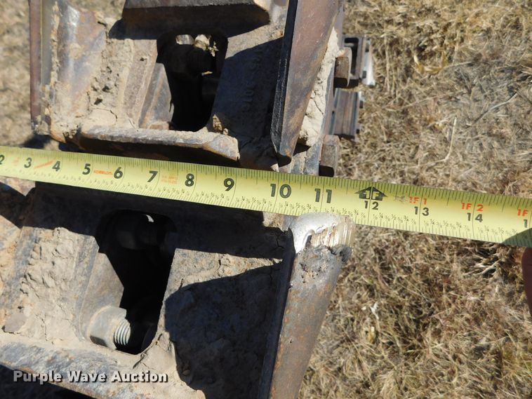 image for item DM2518 2014 Toro RT1200  trencher