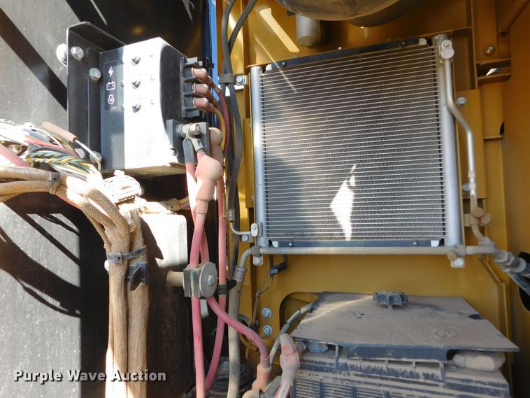 image for item DM2519 2012 Caterpillar 324E L  excavator