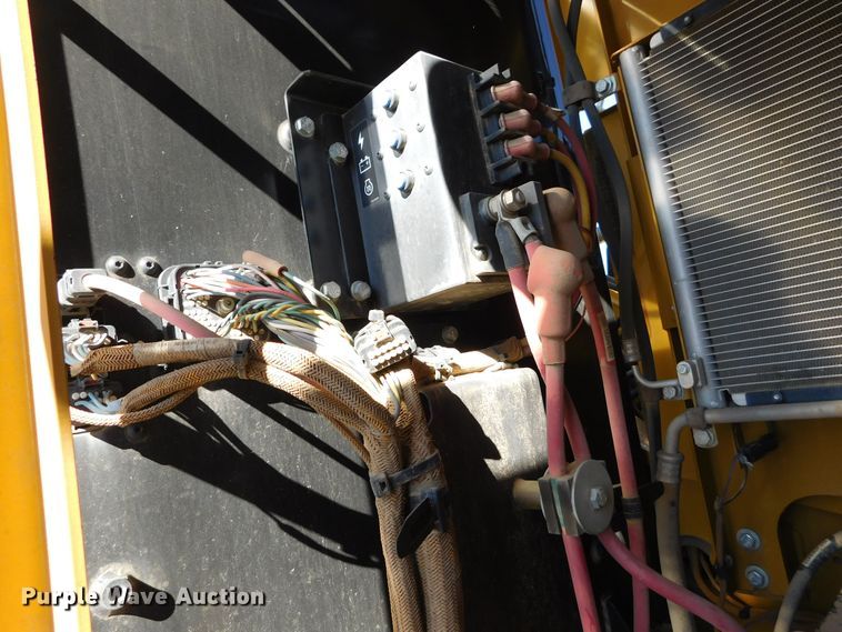 image for item DM2519 2012 Caterpillar 324E L  excavator