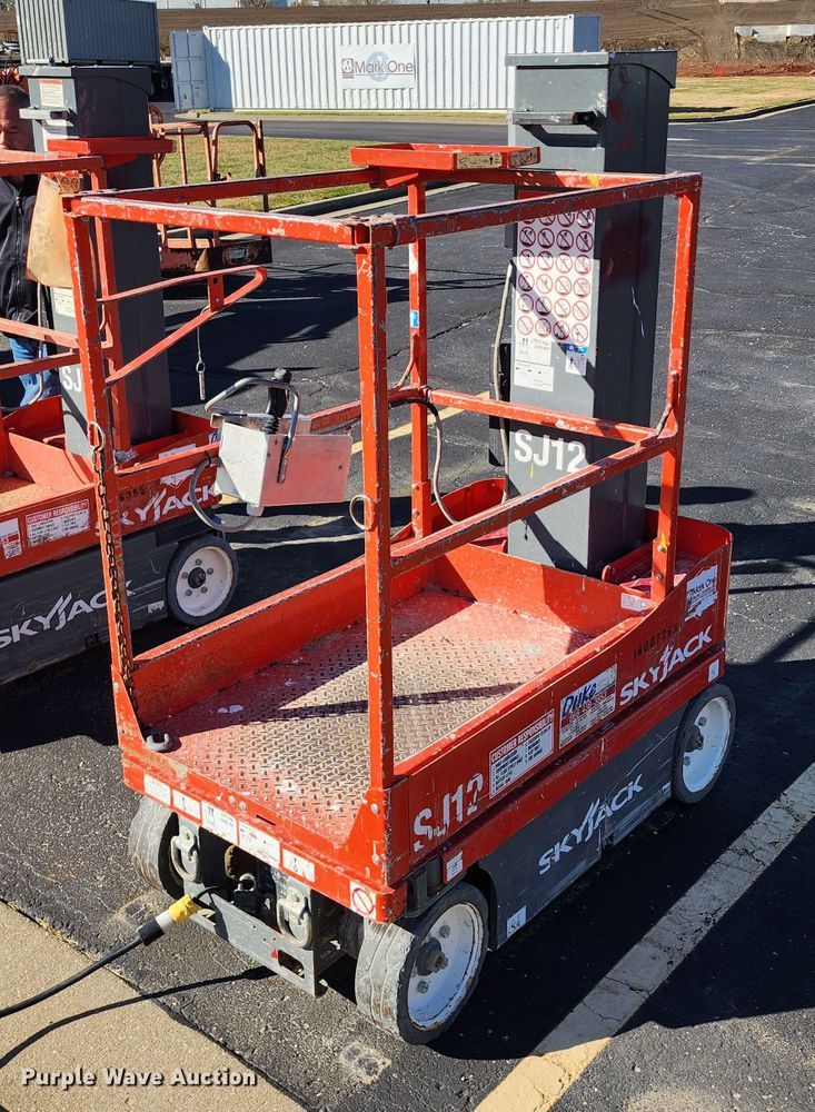 image for item DM4791 Skyjack SJ12  scissor lift