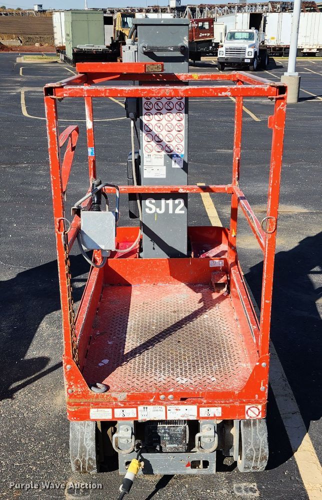 image for item DM4791 Skyjack SJ12  scissor lift