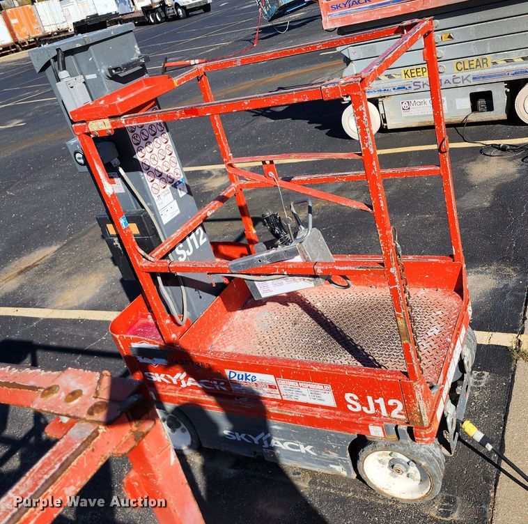 image for item DM4791 Skyjack SJ12  scissor lift