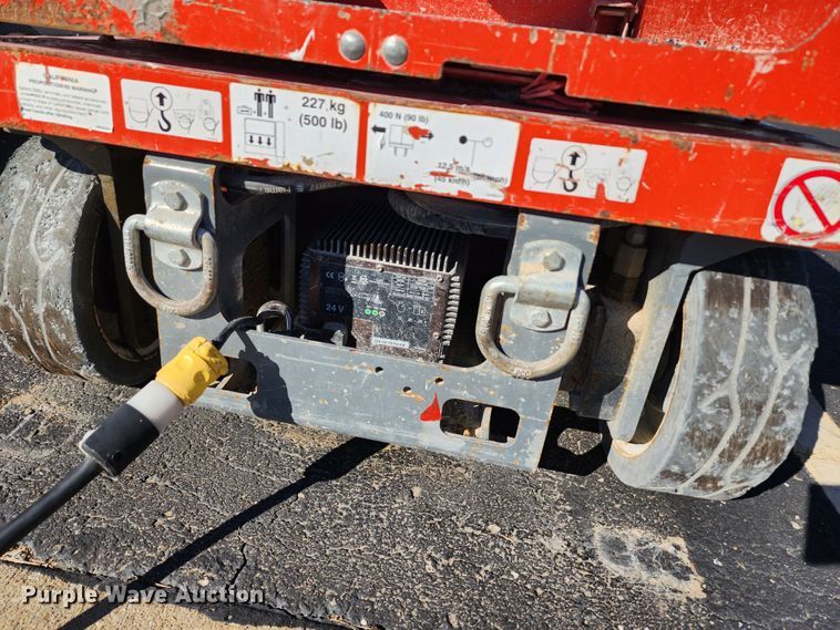 image for item DM4791 Skyjack SJ12  scissor lift