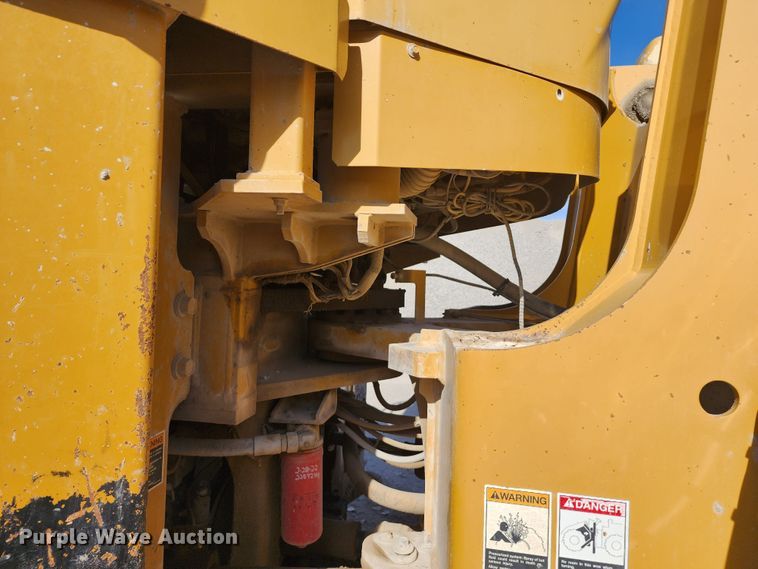 image for item DM4819 2005 Kawasaki 95ZV  wheel loader