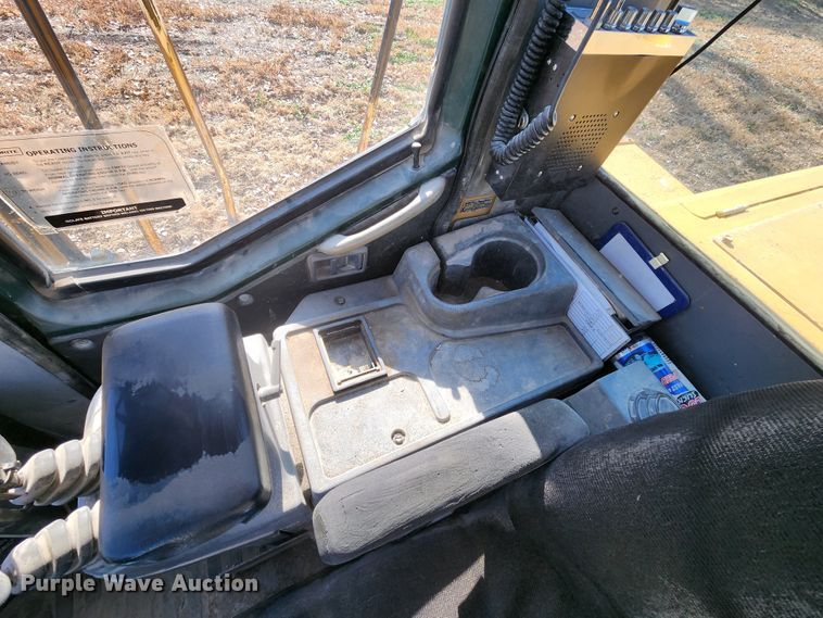 image for item DM4819 2005 Kawasaki 95ZV  wheel loader