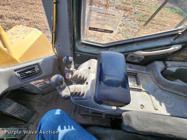 image for item DM4819 2005 Kawasaki 95ZV  wheel loader