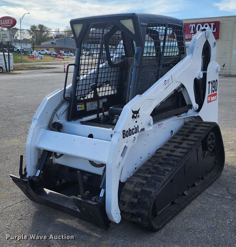 image for item DM4845 2007 Bobcat T190  tracked skid steer loader