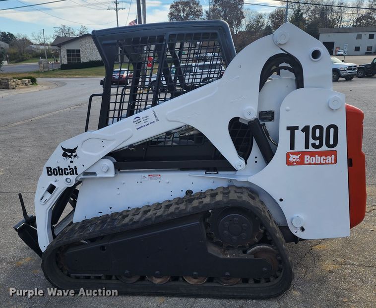 image for item DM4845 2007 Bobcat T190  tracked skid steer loader