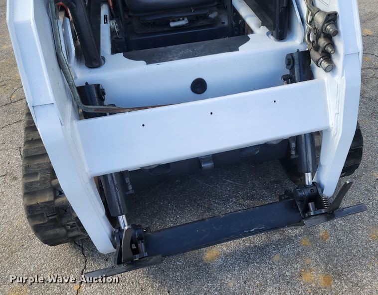 image for item DM4845 2007 Bobcat T190  tracked skid steer loader