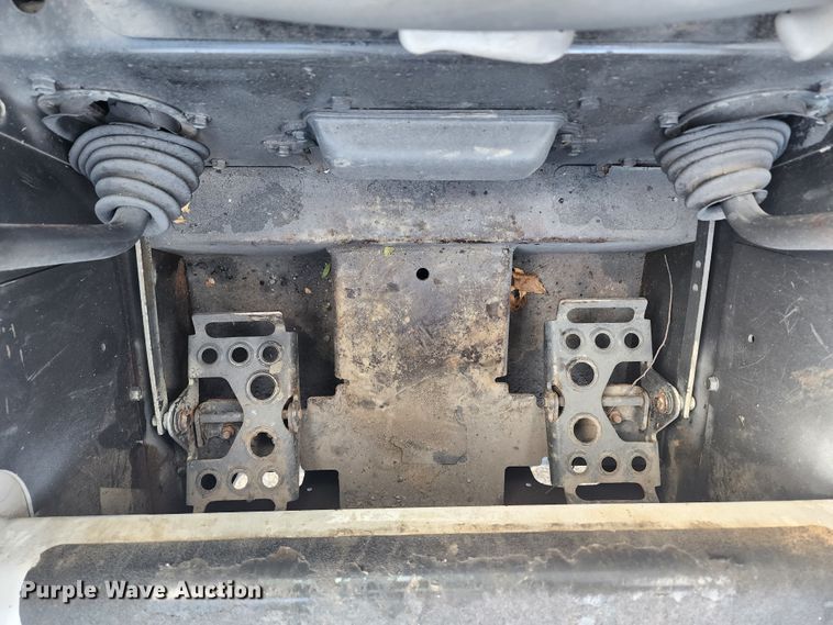 image for item DM4845 2007 Bobcat T190  tracked skid steer loader