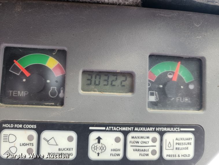 image for item DM4845 2007 Bobcat T190  tracked skid steer loader