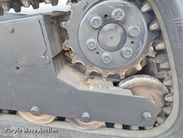 image for item DM4845 2007 Bobcat T190  tracked skid steer loader