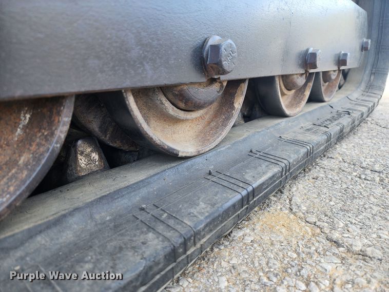 image for item DM4845 2007 Bobcat T190  tracked skid steer loader