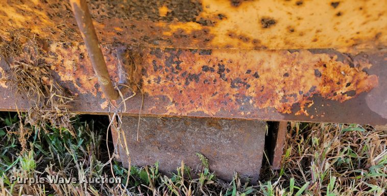 image for item DM8043 Wastequip  roll-off trash compactor dumpster