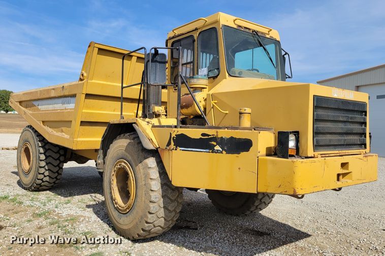 image for item DM8065 1995 Caterpillar D20D  haul truck