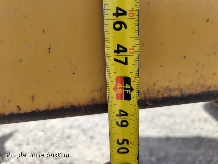 image for item DM8065 1995 Caterpillar D20D  haul truck